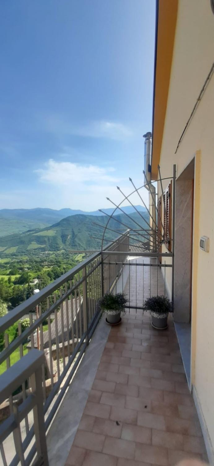 CASA VACANZE nel centro storico con vista sul borgo, terrazzo, cucina, garage House in Basilicata