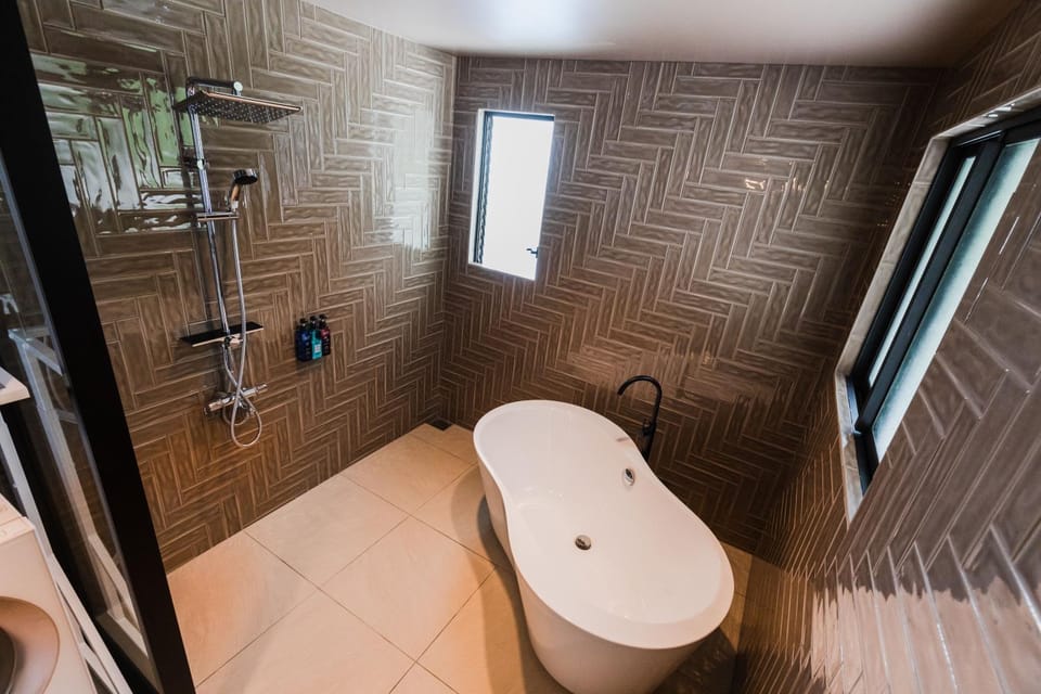 Shower, Bathroom, Bath