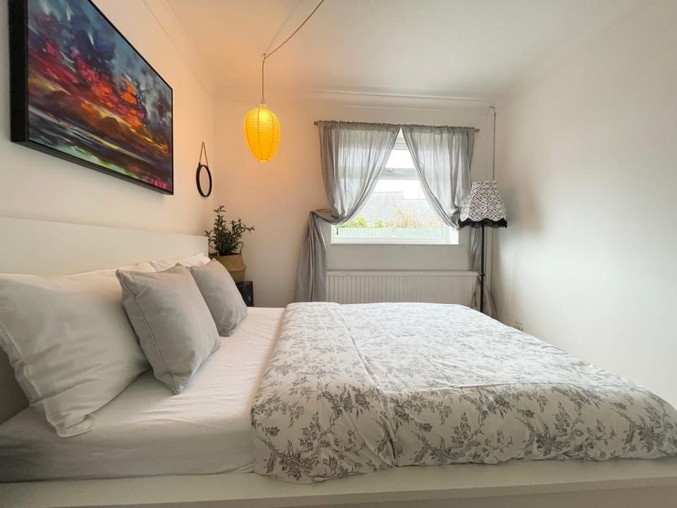 The Barefoot Bungalow in Picturesque Prestatyn House in Prestatyn