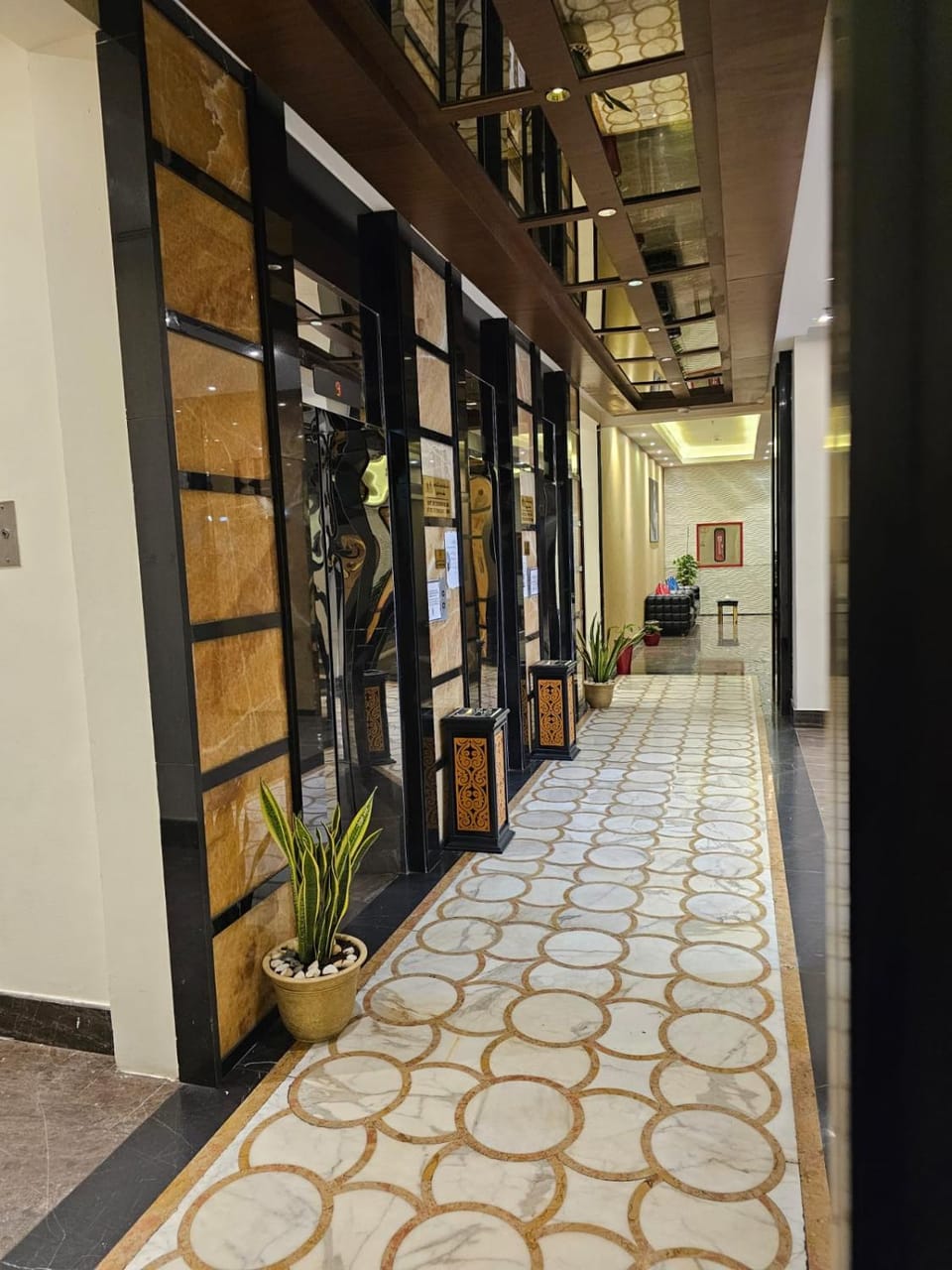 elevator
