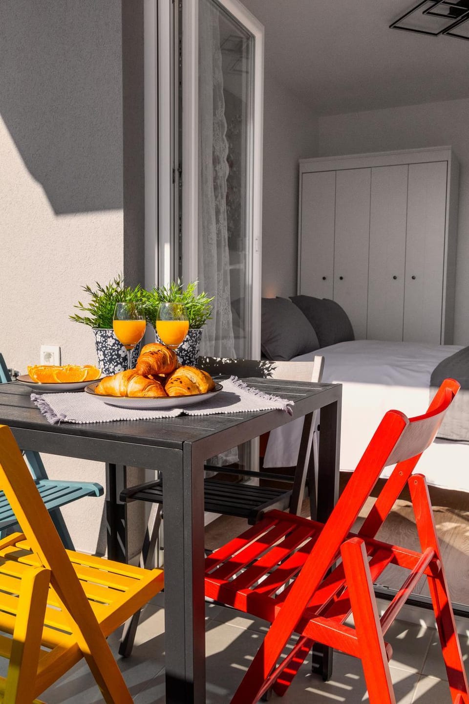 Sunny Island Apartment Apartment in Okrug Gornji