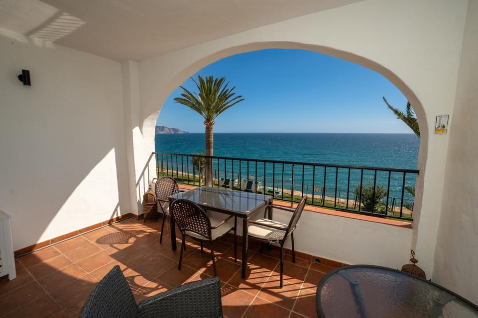TUHILLO 2F MENYBER Apartment in Nerja