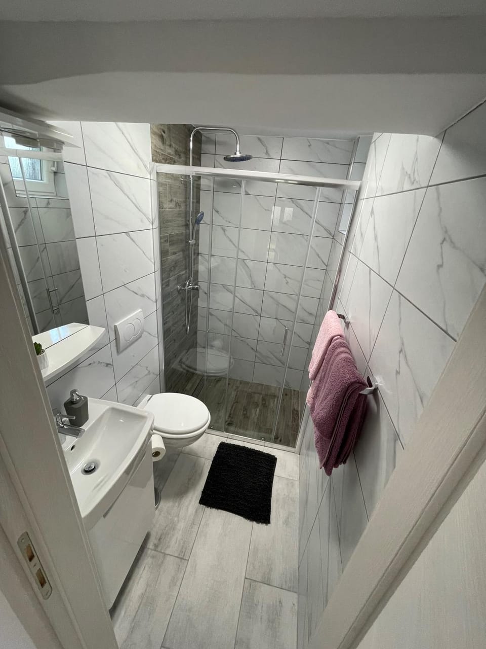 Shower, Toilet, Bathroom