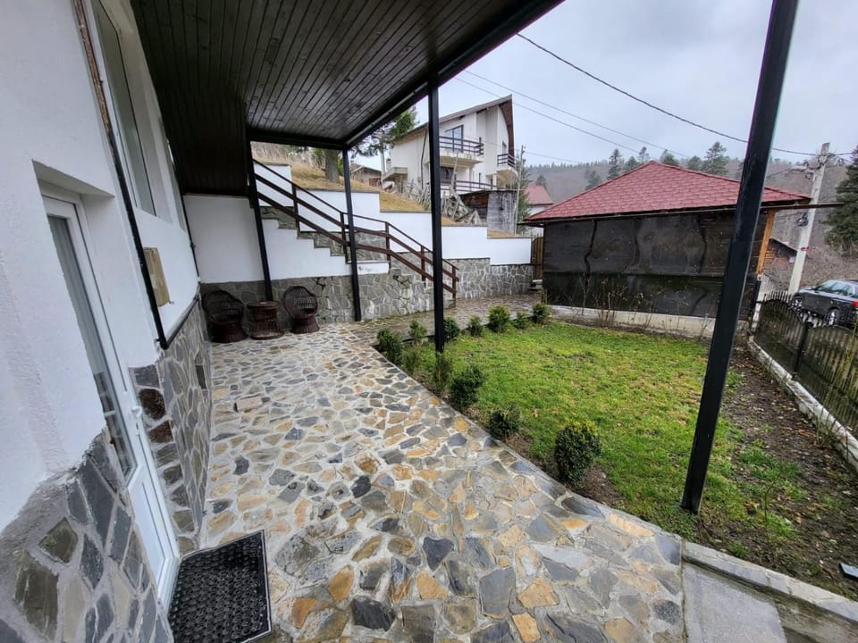 Property building, Garden view