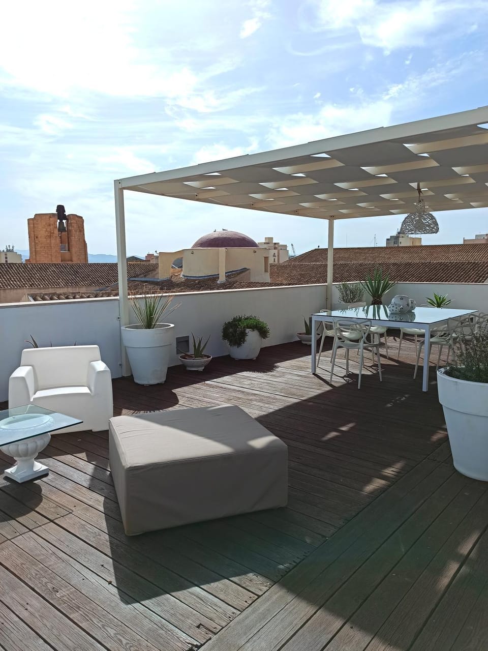 View (from property/room), Balcony/Terrace