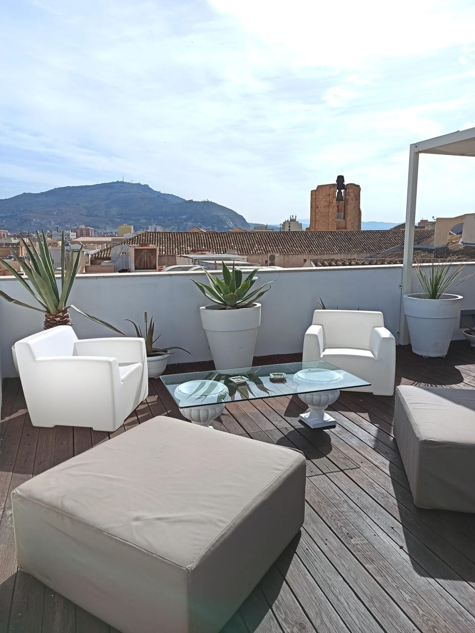 View (from property/room), Balcony/Terrace, Balcony/Terrace, Mountain view