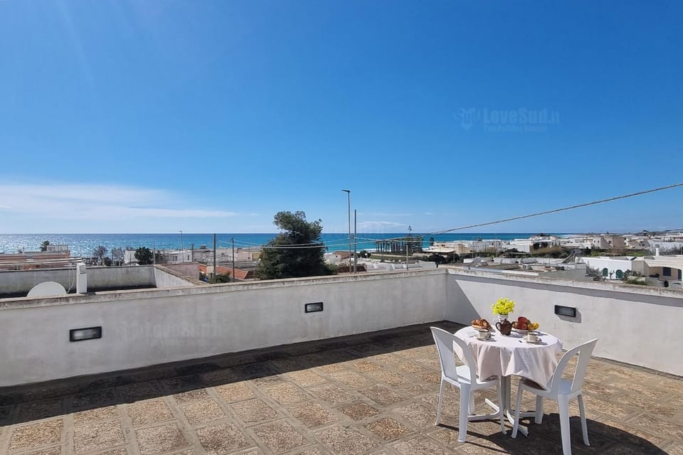 View (from property/room), Balcony/Terrace, Sea view