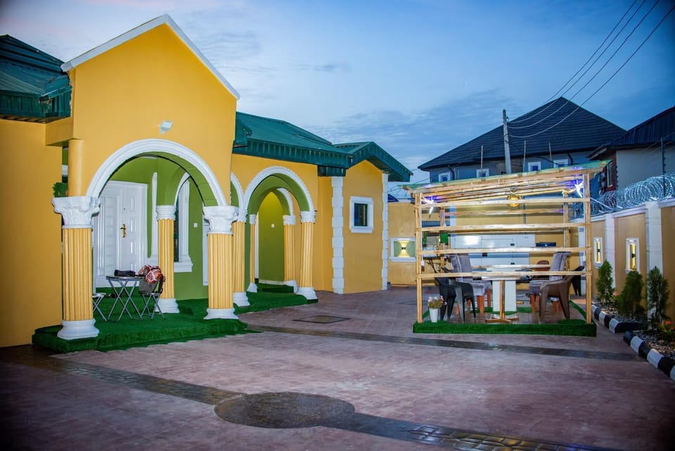 Property building, Day