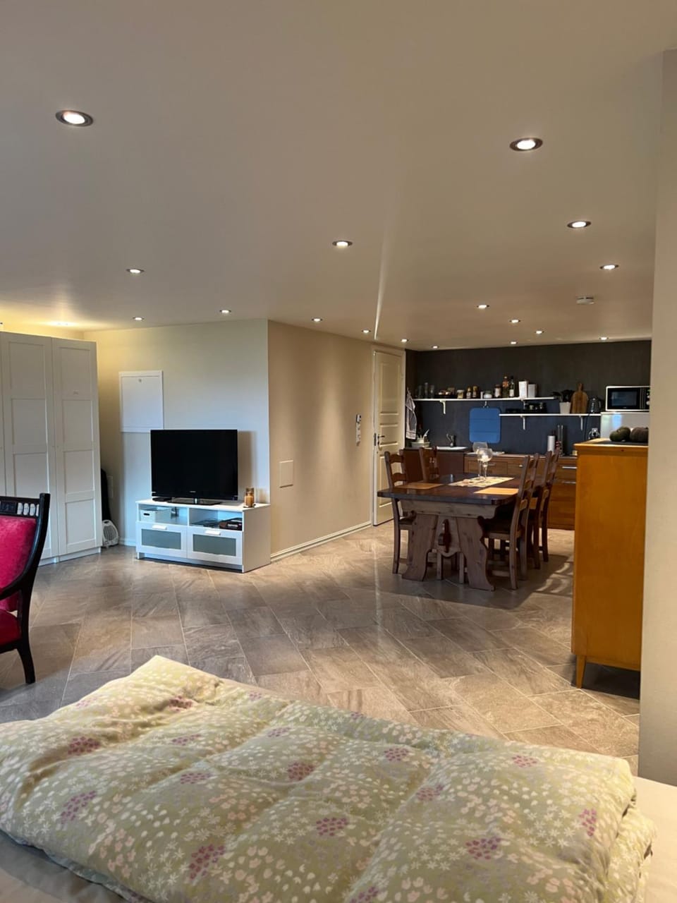 Hybel i underetasje 700m fra strand Apartment in Viken, Norway
