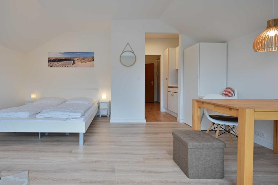 FeWo Deichhof Nr 15 - Rath Apartment in Ostholstein