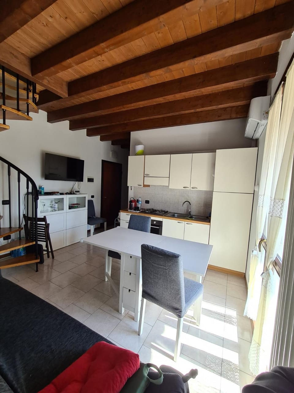 Appartamento in residence vicino al centro con piscina Apartment in Peschiera del Garda