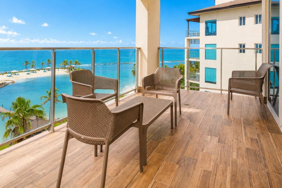 View (from property/room), Balcony/Terrace