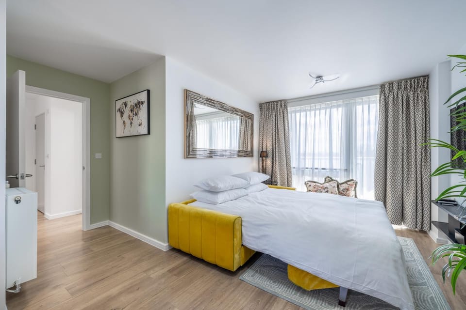 Peacock Energy Wembley Apartment in Wembley