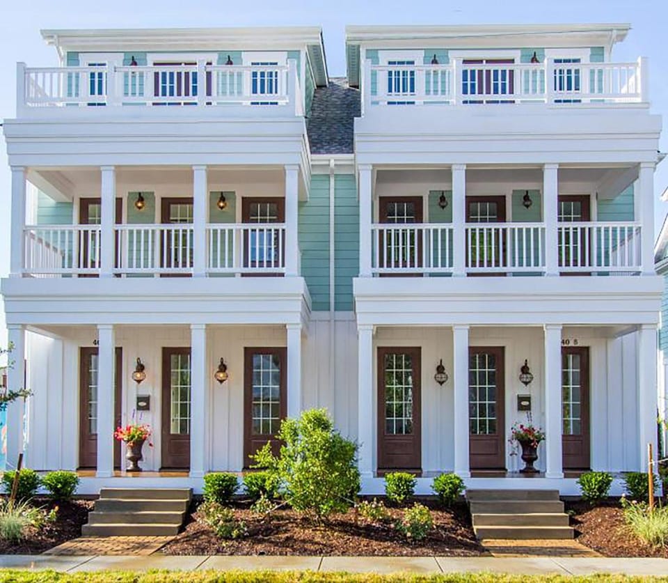 404A The Hilltop House House in Virginia Beach