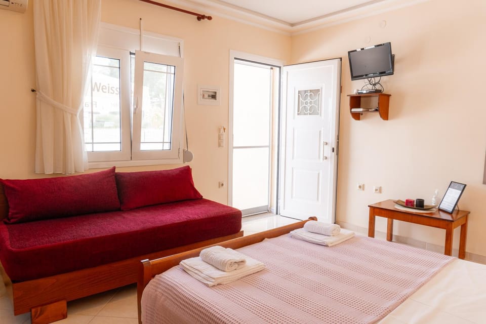 Apartments Vasileiou Suite 2 Apartment in Peloponnese, Western Greece and the Ionian