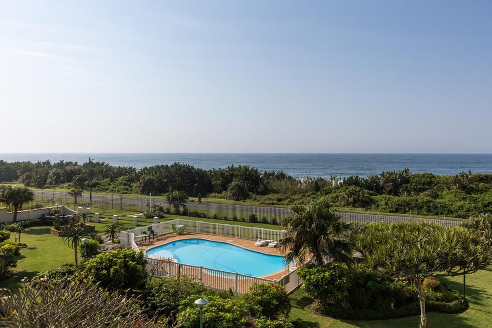 Nearby landmark, Pool view, Sea view, Swimming pool