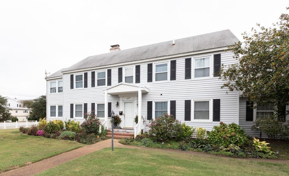 The Seashore Getaway House House in Virginia Beach