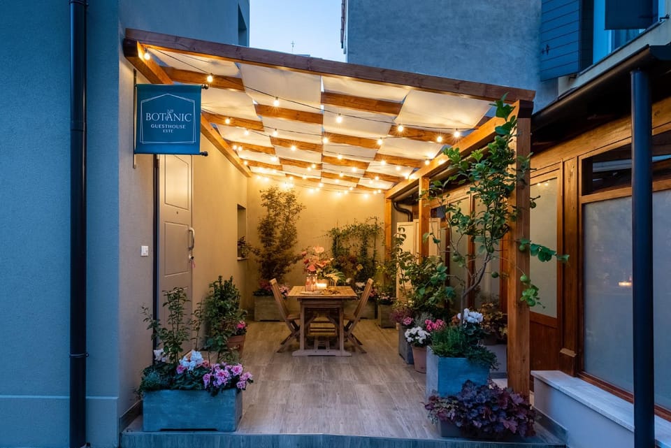 Patio, Balcony/Terrace