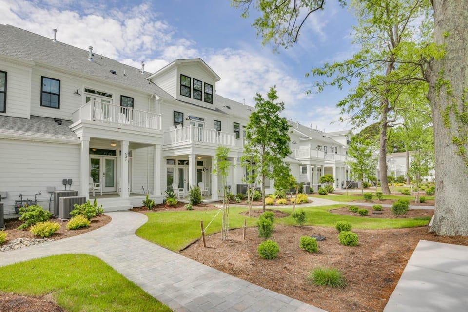 519 The Great Neck House House in Virginia Beach