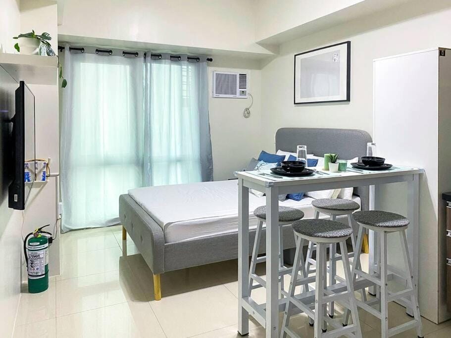 Modern and homely Condo in Shaw Boulevard Apartment in Mandaluyong