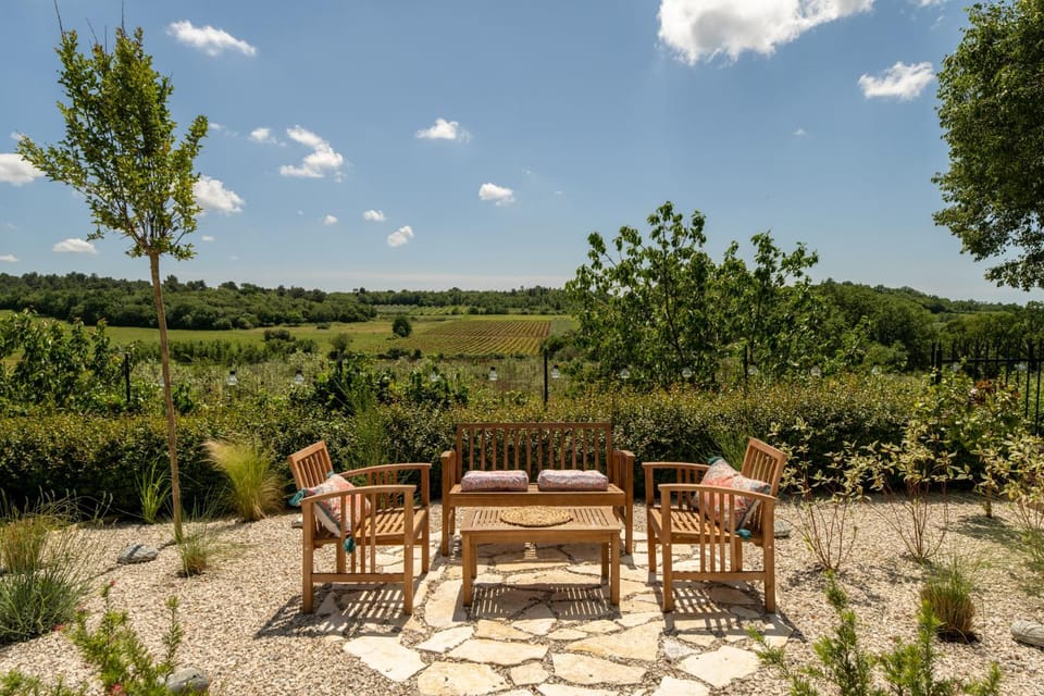 Little Owl Estate - Authentic Istrian Stone Villa Villa in Istria County