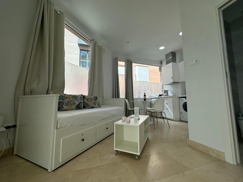 Apartamento Andrés Tamayo AV AMERICA Apartment in Madrid
