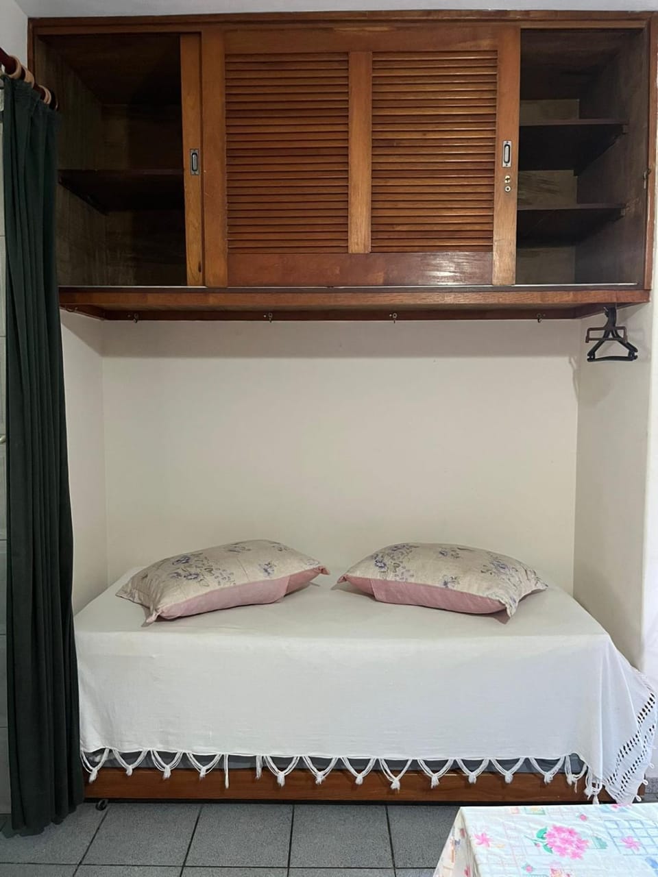 Bed, Bedroom, bunk bed