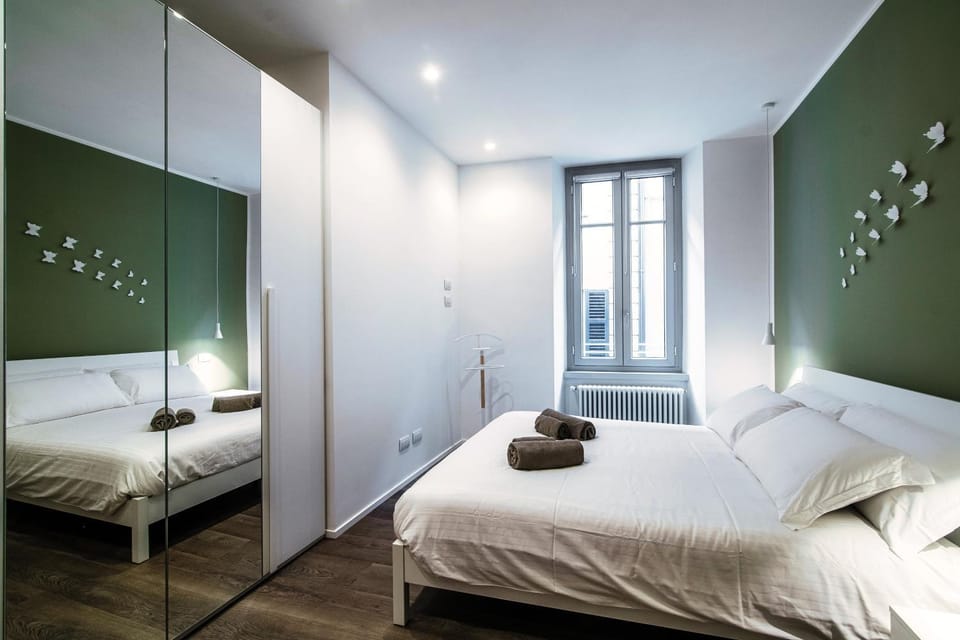 Bed, Photo of the whole room, Bedroom, towels, wardrobe