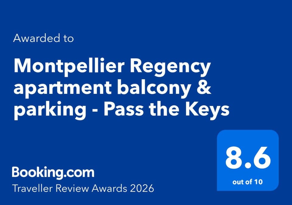 Montpellier Regency apartment balcony & parking - Pass the Keys Apartment in Cheltenham