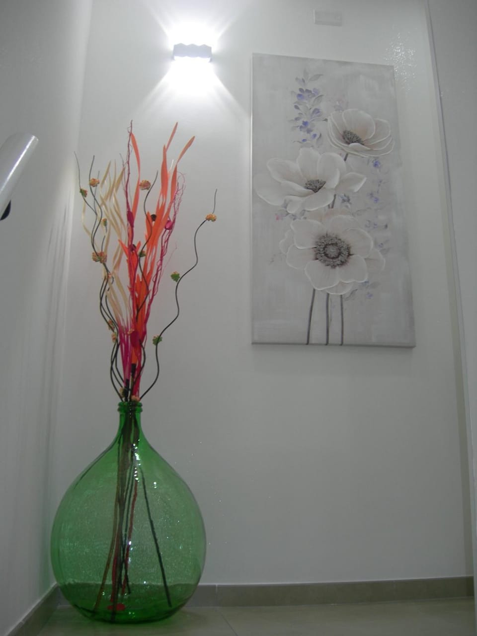 TV and multimedia, Decorative detail