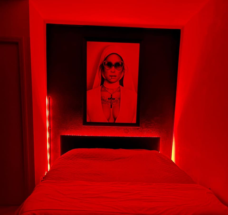 Bed, Decorative detail, Bedroom