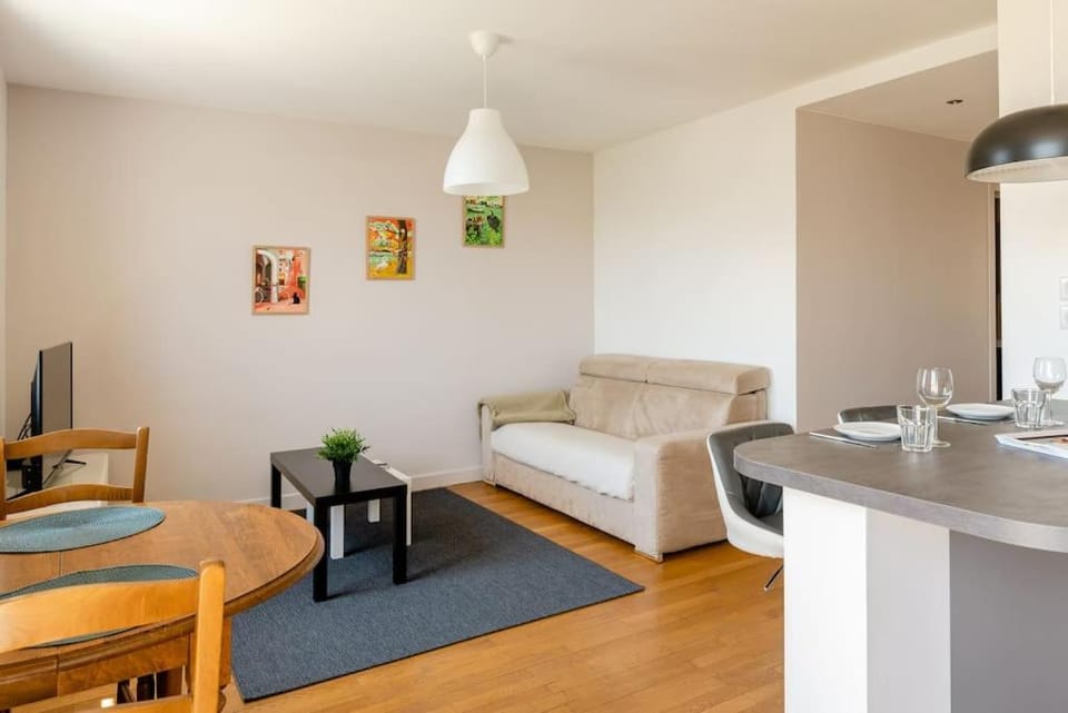 LET'S - 50 m² - T2 Part Dieu / centre - Wifi Apartment in Lyon