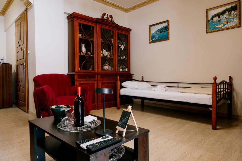 Sq Varnava apartment Athens Apartment in Athens