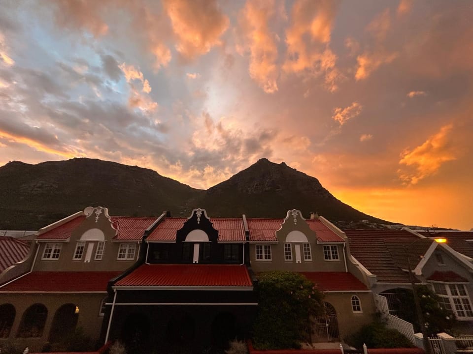 Nearby landmark, View (from property/room), Mountain view, Sunset