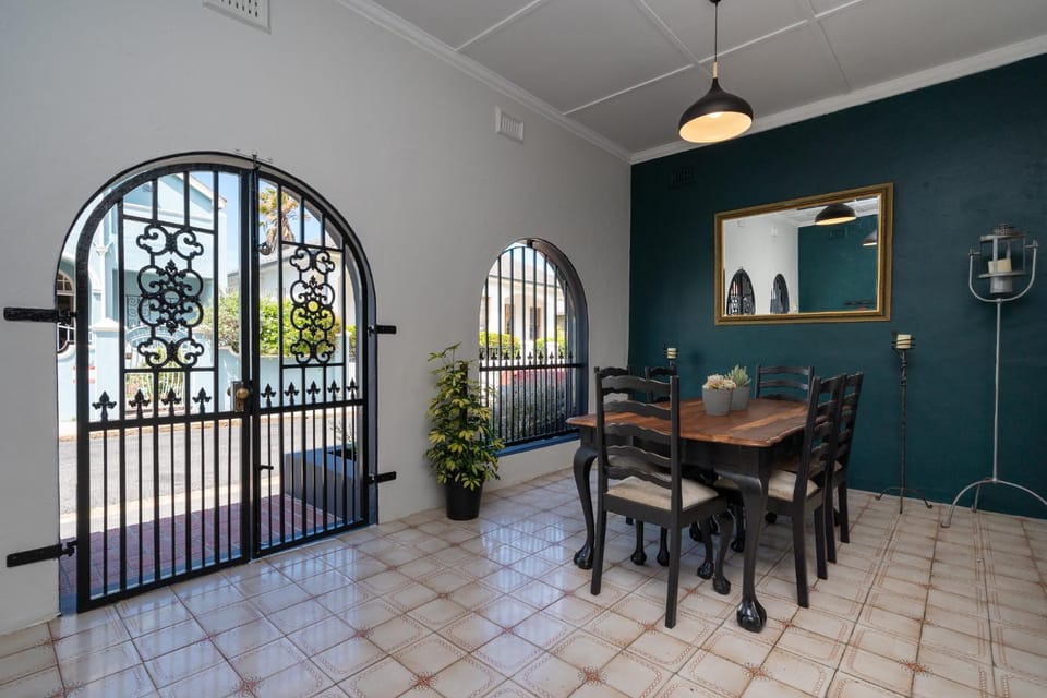 Balcony/Terrace, Dining area