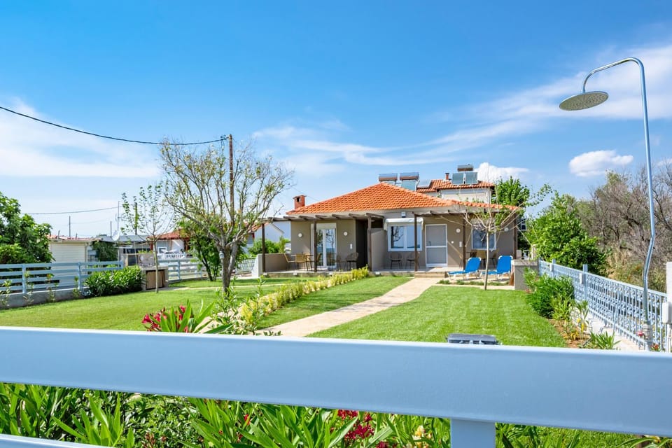 Property building, Garden
