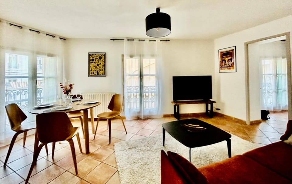 Le Sébastopol -Très Bel appartement en plein centre de Beziers-Wifi Apartment in Béziers