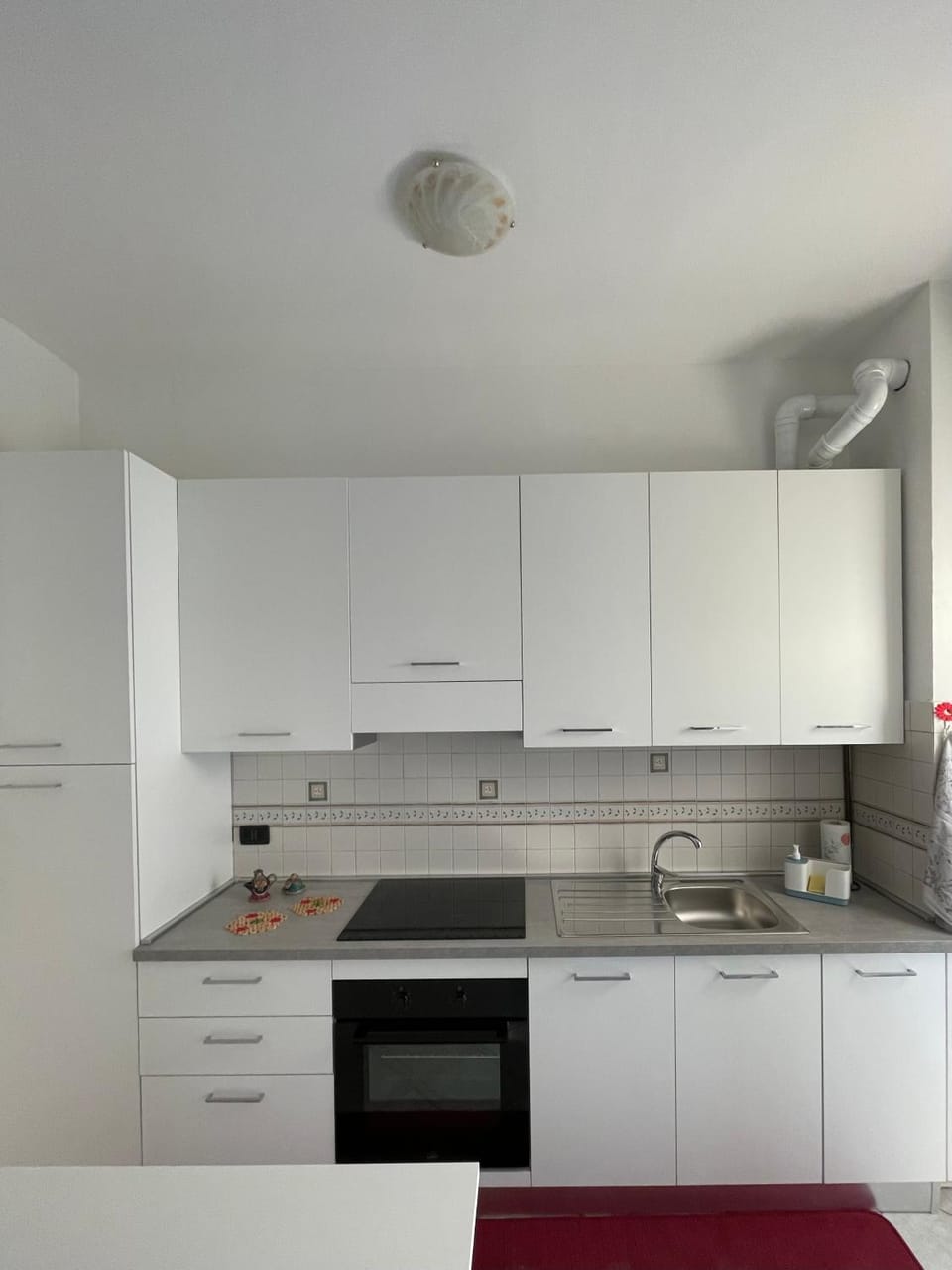 Kitchen or kitchenette, pet friendly, stove