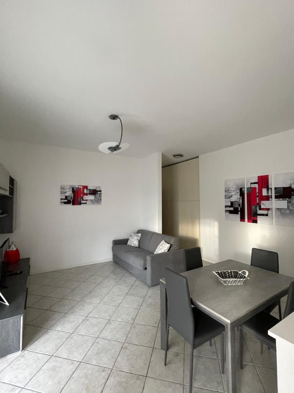 Living room, Dining area