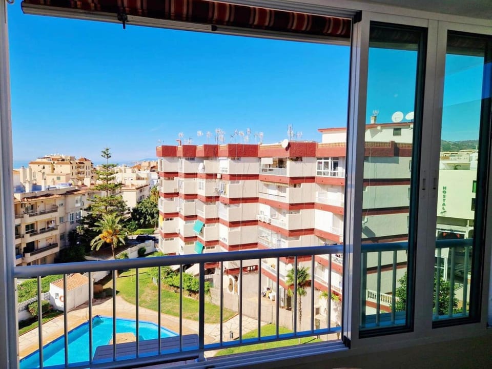 Balcony/Terrace, City view, Garden view, Swimming pool