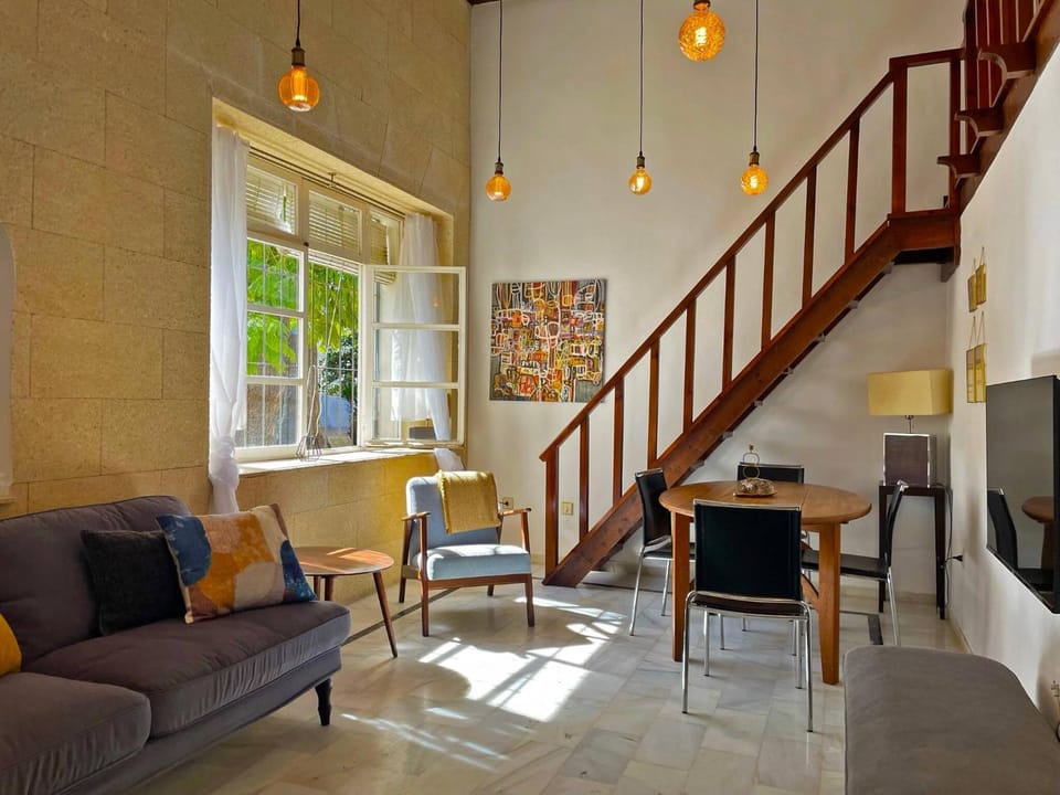 Communal lounge/ TV room, Living room