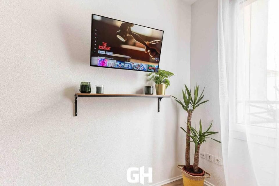 Le P’tit Bussy - Magnifique studio proche Disneyland & Paris Apartment in Bussy-Saint-Georges
