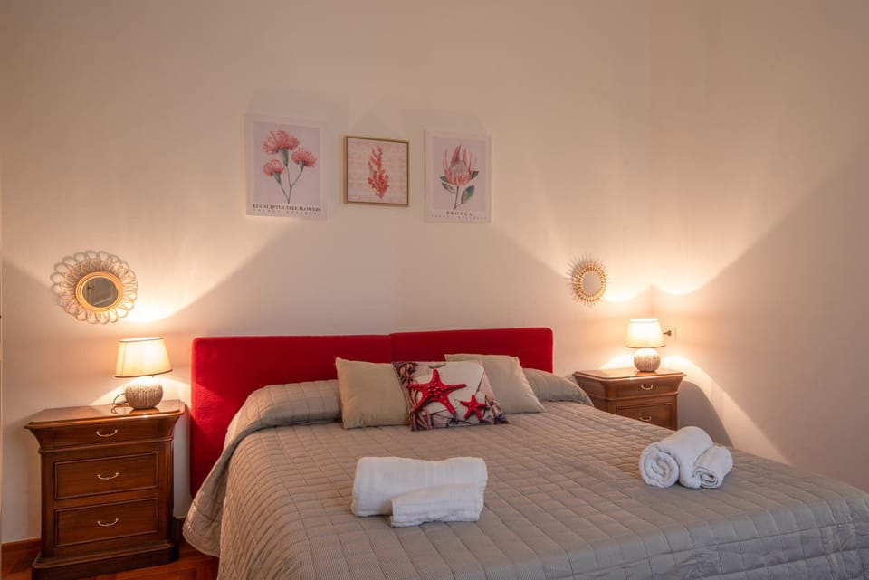Piombino Apartments - Casa Garibaldi Apartment in Piombino