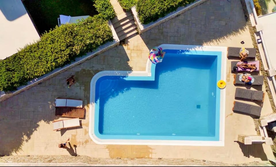Day, Pool view, Swimming pool, sunbed