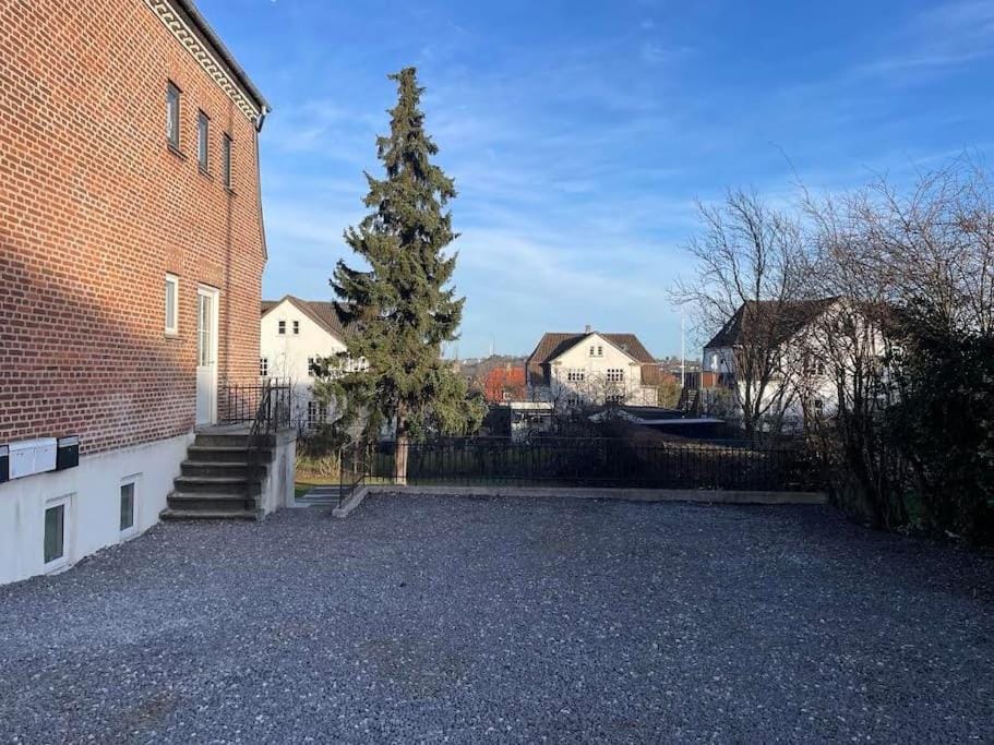 H2 Free Parking, budget friendly Apartment in Aalborg