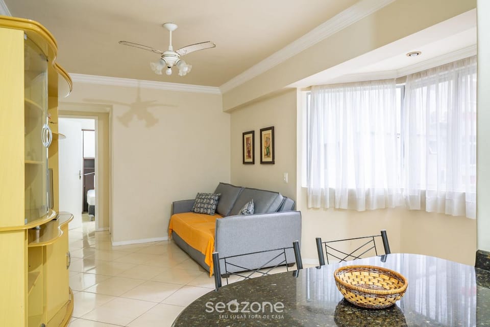 TV and multimedia, Living room, Dining area