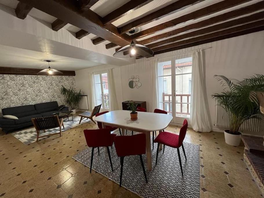 Living room, Dining area