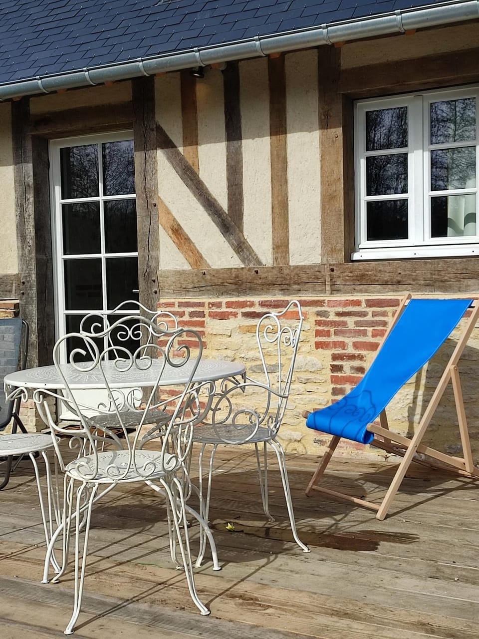 Patio, sunbed