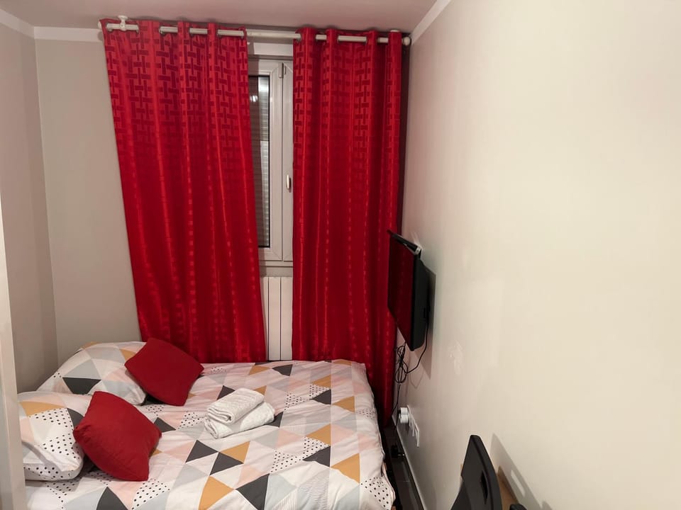 Studio charpenne Apartment in Villeurbanne