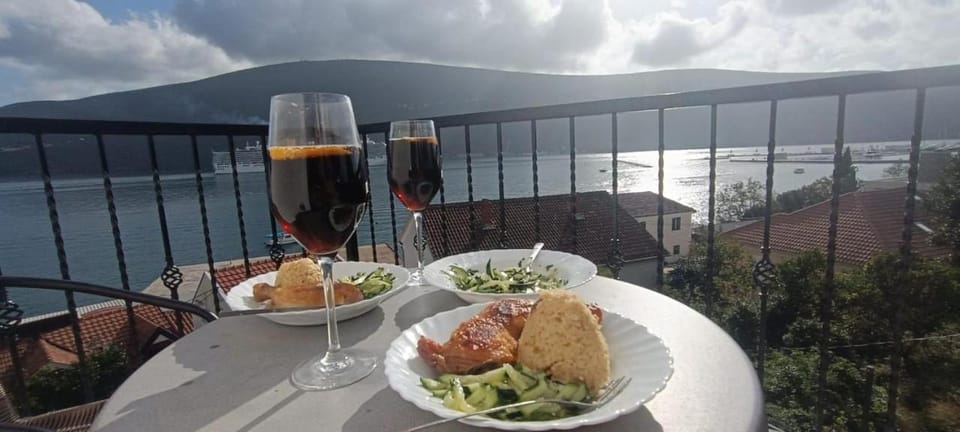 Vamos a la playa - Djenovici Apartment in Kotor Municipality